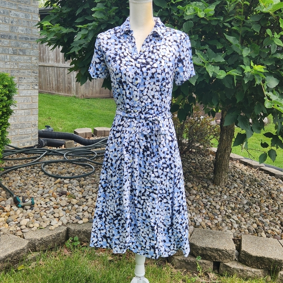 Talbots Dress Womens Size 6P Textured Dot Tie Waist Midi Short Sleeve Shirtdress - Picture 3 of 14